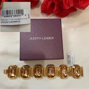 $595 Brand New Judith Leiber papaya gem bracelet